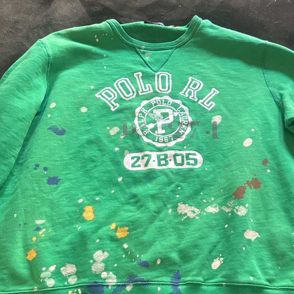 Men's Large Ralph Lauren green pullover sweatshirt with paint splashes .